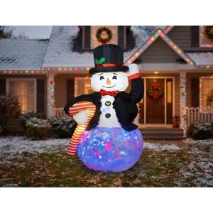FIGURA DECORATIVA TIPO INFLABLE DE MU?ECO DE NIEVE  240CM